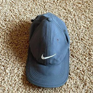 Nike Dri-FIT Club Structured Swoosh Cap
